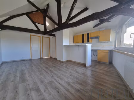 location appartement 2 pièces 49m²