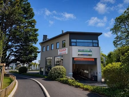 location bureaux 87 m² à 222 m²