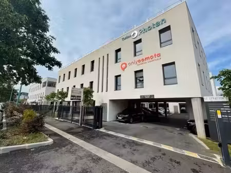 location bureaux 124m²