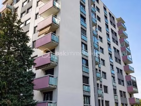 spacieux t5 transformé en t4 - avec balcon