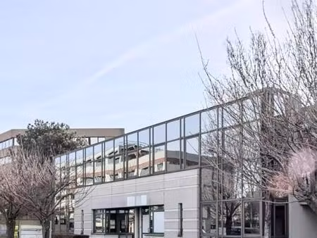 location bureaux 254 m²