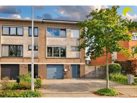 huis te koop in aartselaar met 2 slaapkamers