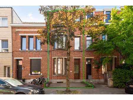 huis te koop in merksem met 4 slaapkamers
