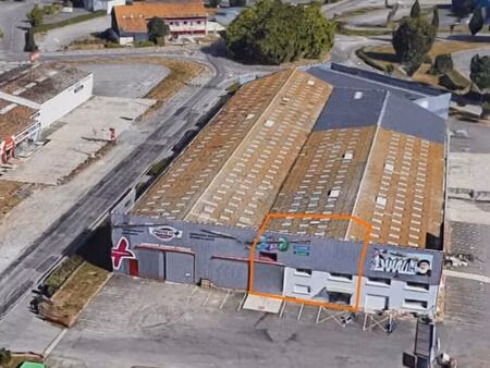 location bureaux 325 m²