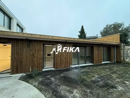 location commerce bordeaux 33800 178m²