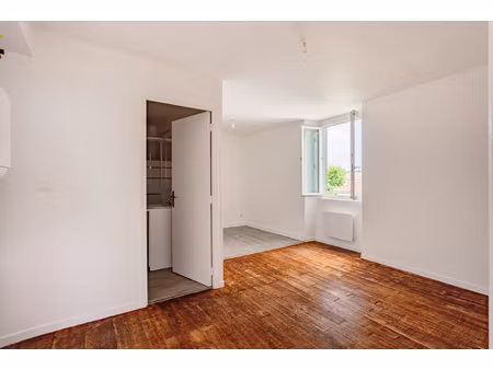 a vendre appartement t2 centre ville