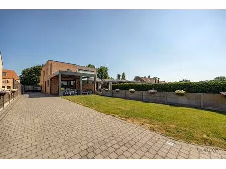 huis te koop in ranst met 3 slaapkamers