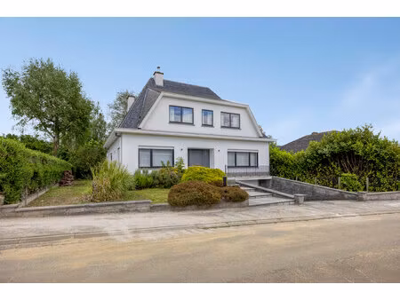 huis te koop in dilbeek met 3 slaapkamers