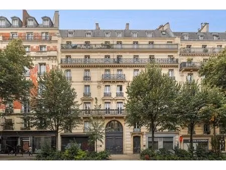 location bureaux 220 m² à 1 700 m²
