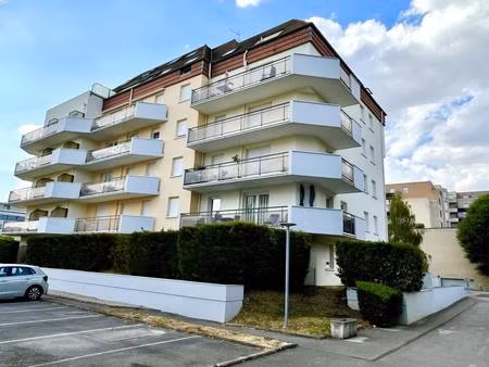 proche centre-ville  30 octobre/ rue maréchal lyautey