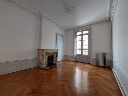 rue michelet idealement situe