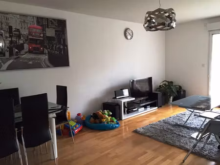 location appartement 3 pièces 70 m² à saint-jean-le-blanc (45650)
