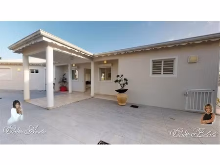 villa spacieuse meublée avec piscine et studio indépendant