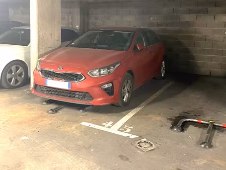 parking - 12 m²