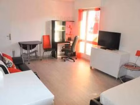 location appartement t1 meublé à rennes maurepas (35000) : à louer t1 meublé / 32m² rennes