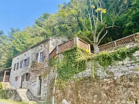 maison en pierre avec dépendance - saint cirq lapopie