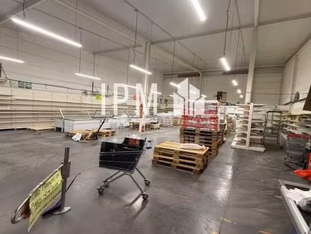 location commerce la garde 83130 500m²