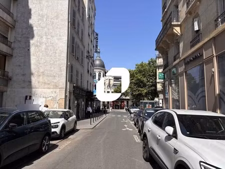 location commerce paris 75017 96m²