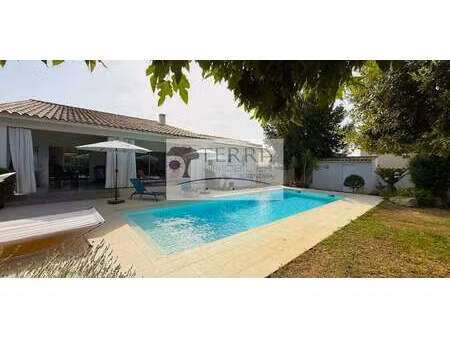 maison avec piscine ghisonaccia (2b)