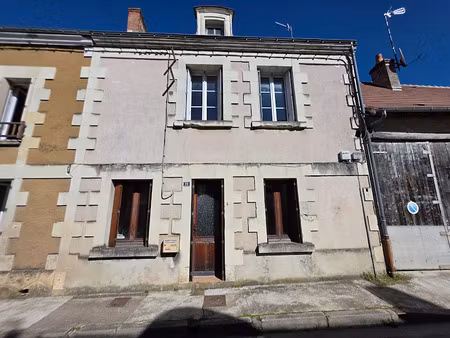 location maison 3 pièces 66 m² à yzeures-sur-creuse (37290)  500 €
