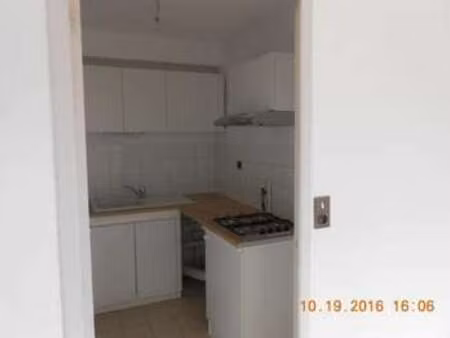 location appartement 2 pièces à avignon (84000) : à louer 2 pièces / 46m² avignon