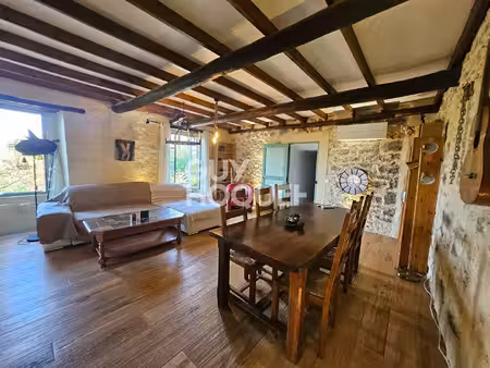 maison avec extérieur à vendre à beaufort