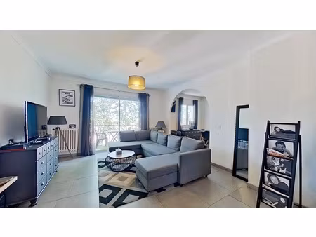 appartement 4 pièces - 93 m²
