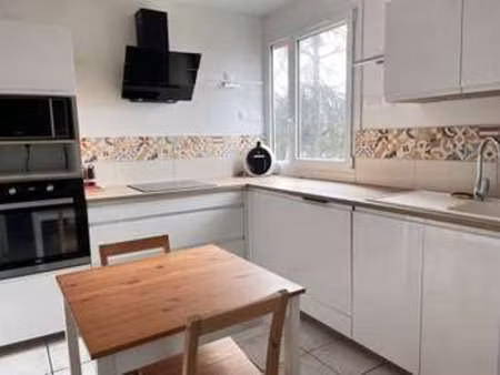 location appartement 3 pièces meublé à talence (33400) : à louer 3 pièces meublé / 74m² ta