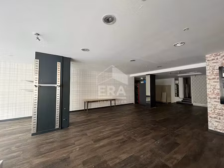 location locaux professionnels 4 pièces 176 m² à chateauroux (36000)  650 €