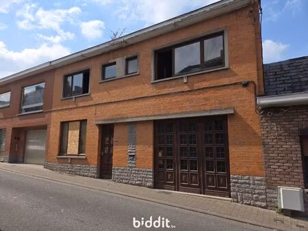 maison en vente publique à rue sablonnière 11 jemappes (vbe48455)