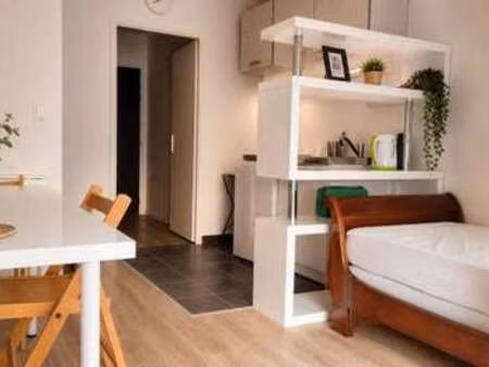location appartement t1 meublé à reims (51100) : à louer t1 meublé / 22m² reims
