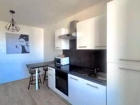 location appartement t1 meublé à saint-nazaire (44600) : à louer t1 meublé / 38m² saint-na