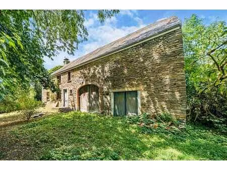 ancienne ferme en pierre à rénover avec grange – léglise