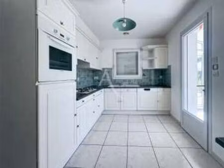 location maison à saint-jean-de-monts (85160) : à louer / 109m² saint-jean-de-monts