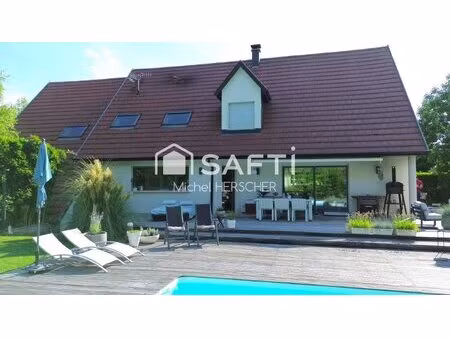 villa de 230 m² sur 1080 m² de terrain