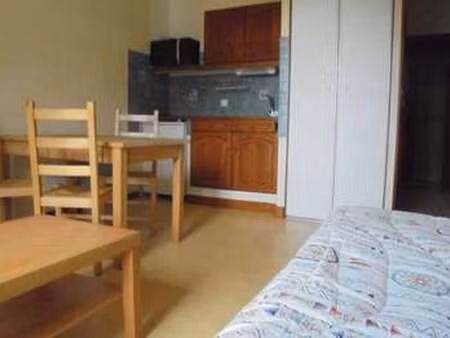 location appartement 2 pièces meublé à limoges (87000) : à louer 2 pièces meublé / 35m² li