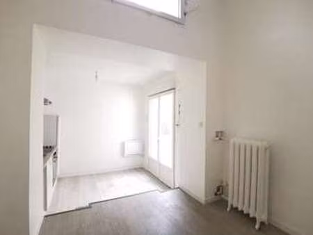 location appartement t1 à nantes (44000) : à louer t1 / 17m² nantes