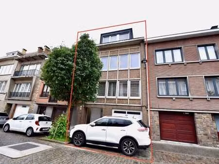maison de rapport 2 unités -