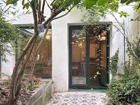 beau loft de +/- 200m² à rénover