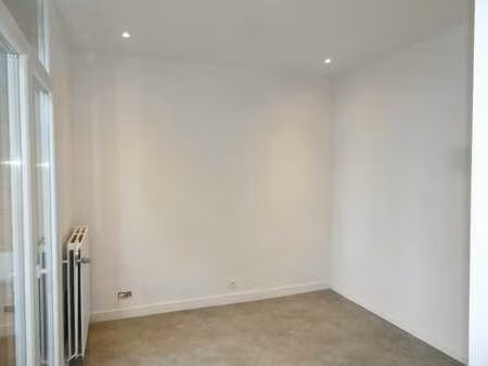 quartier de saint-laurent - agréable kot étudiant de 15 m²