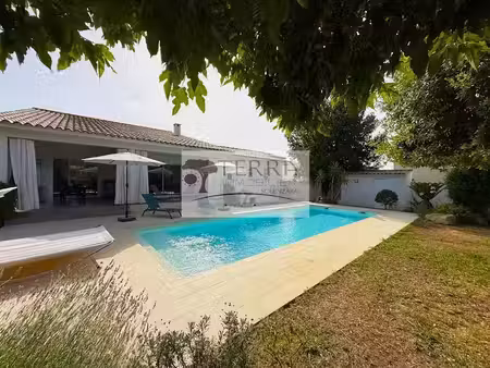 vente maison 5 pièces 167 m² à ghisonaccia (20240)  680 000 €