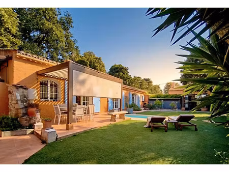 vente maison 5 pièces 185 m² à six-fours-les-plages (83140)  759 200 €