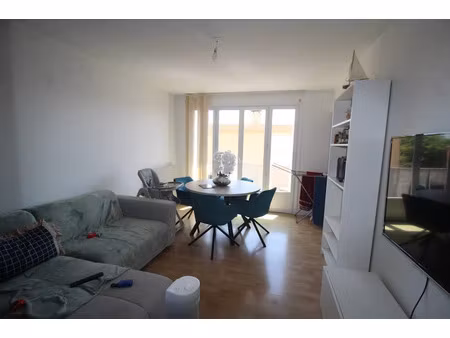 vente appartement 3 pièces 58 m² à issoire (63500)  83 000 €