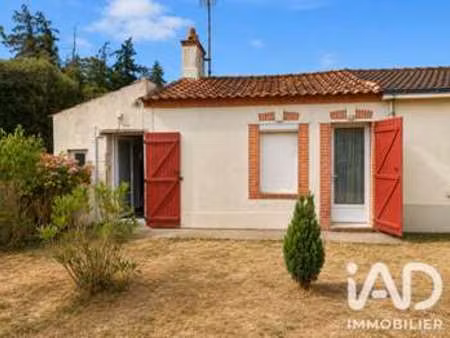 vente maison à challans (85300) : à vendre / 35m² challans