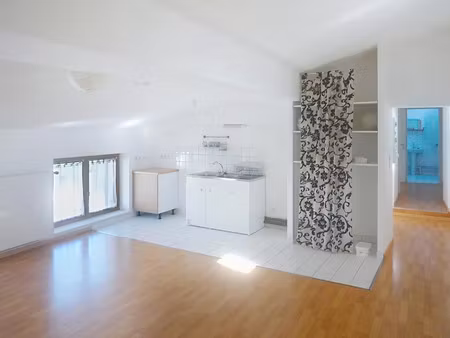 vente appartement 3 pièces 64 m² à saint-etienne (42000)  72 000 €
