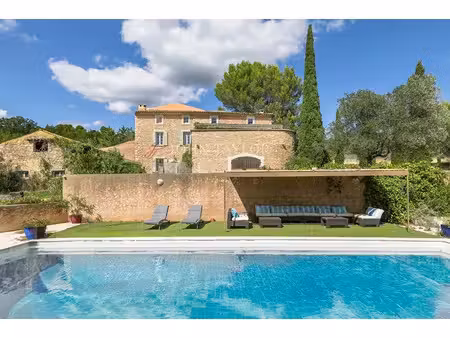 vente ferme 11 pièces 335 m² à saint-saturnin-lès-apt (84490)  1 685 000 €