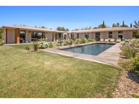 villa de luxe à vendre dans le quartier campagne ouest-zone industrielle-rastel-ponteils
