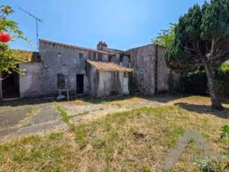 vente maison à aizenay (85190) : à vendre / 120m² aizenay