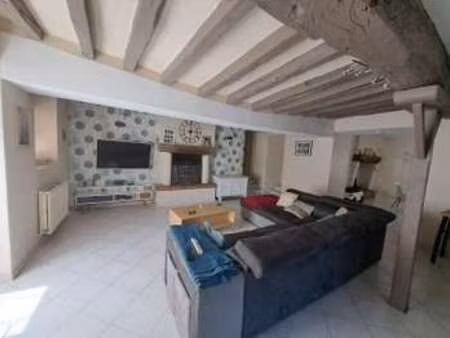 vente maison à saint-saturnin-du-limet (53800) : à vendre / 158m² saint-saturnin-du-limet