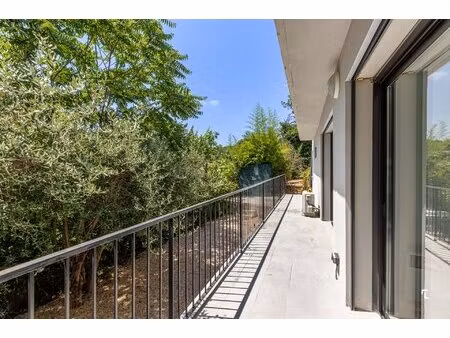le jardin secret - t3 de 78 m² avec jardin et 2 parkings